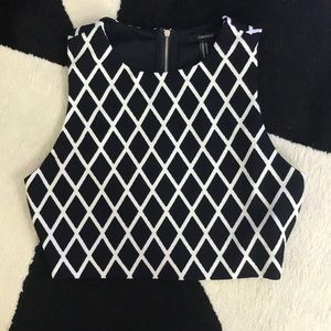 Cute, Casual Crop Top Size M